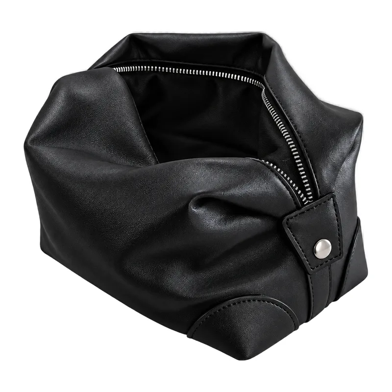 CBM The Noir Toiletry Bag