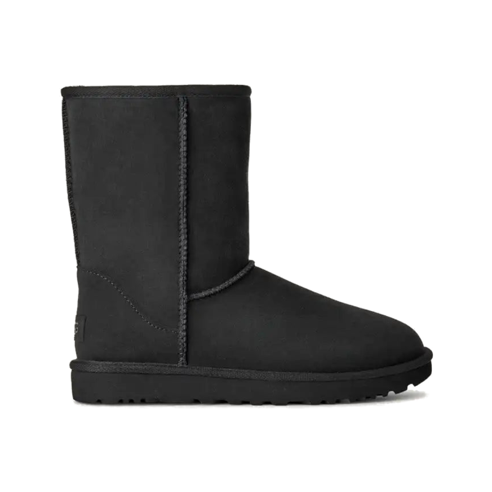 UGG Classic Short II Black