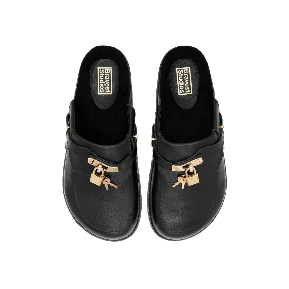 Bravest Studios Bag Clogs Black
