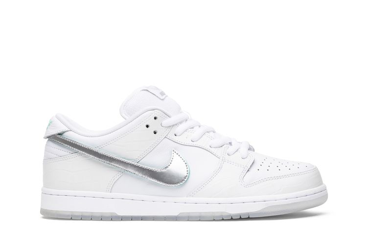 Diamond Supply Co. x Nike SB Dunk Low White Diamond