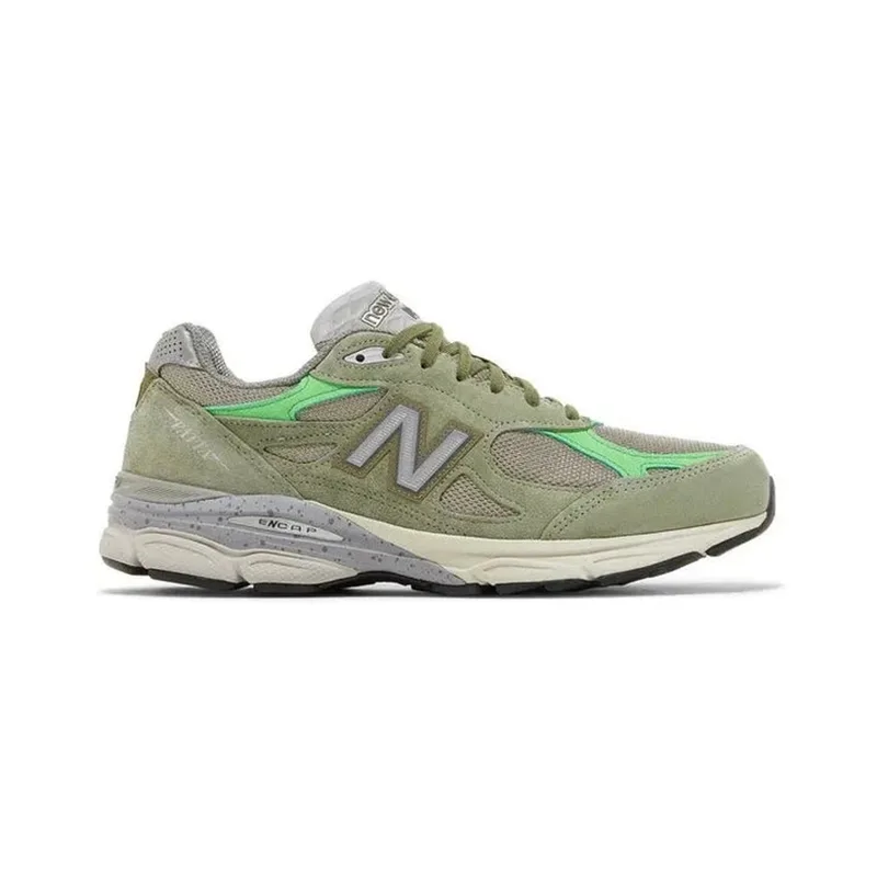 New Balance 990v3 MiUSA Patta Keep Your Family Close