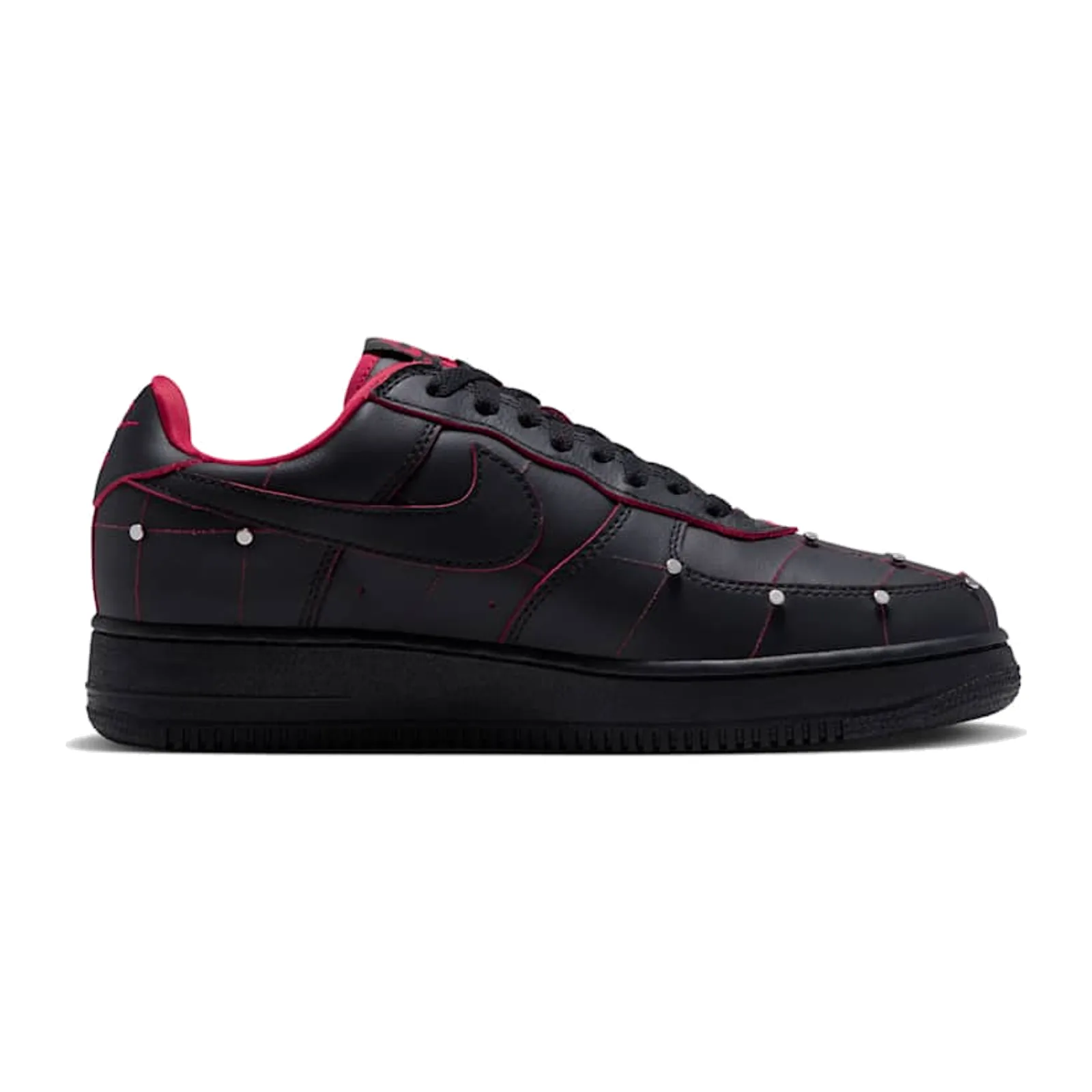 Nike Air Force 1 Nightmare Black Gym Red, lateral side view