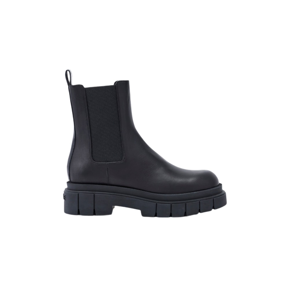 Mackage STORM-U unlined lug sole (R) Leather Chelsea boot for women Black